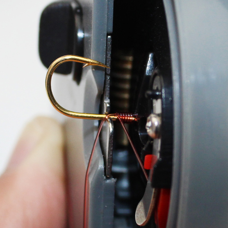 Anzuelo de pesca eléctrico aut - Fishing Equipment Line reseña y precio
